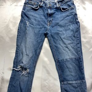 H&M’s Boyfriend Dark Washed Jeans